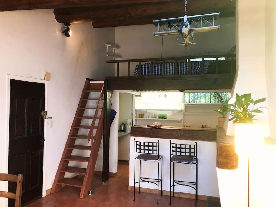 Appartement Avec Deux Chambres Centre Ville Aixois Αιξ-αν-Προβάνς Εξωτερικό φωτογραφία
