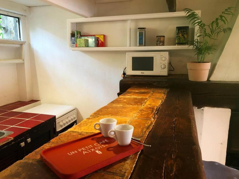 Appartement Avec Deux Chambres Centre Ville Aixois Αιξ-αν-Προβάνς Εξωτερικό φωτογραφία